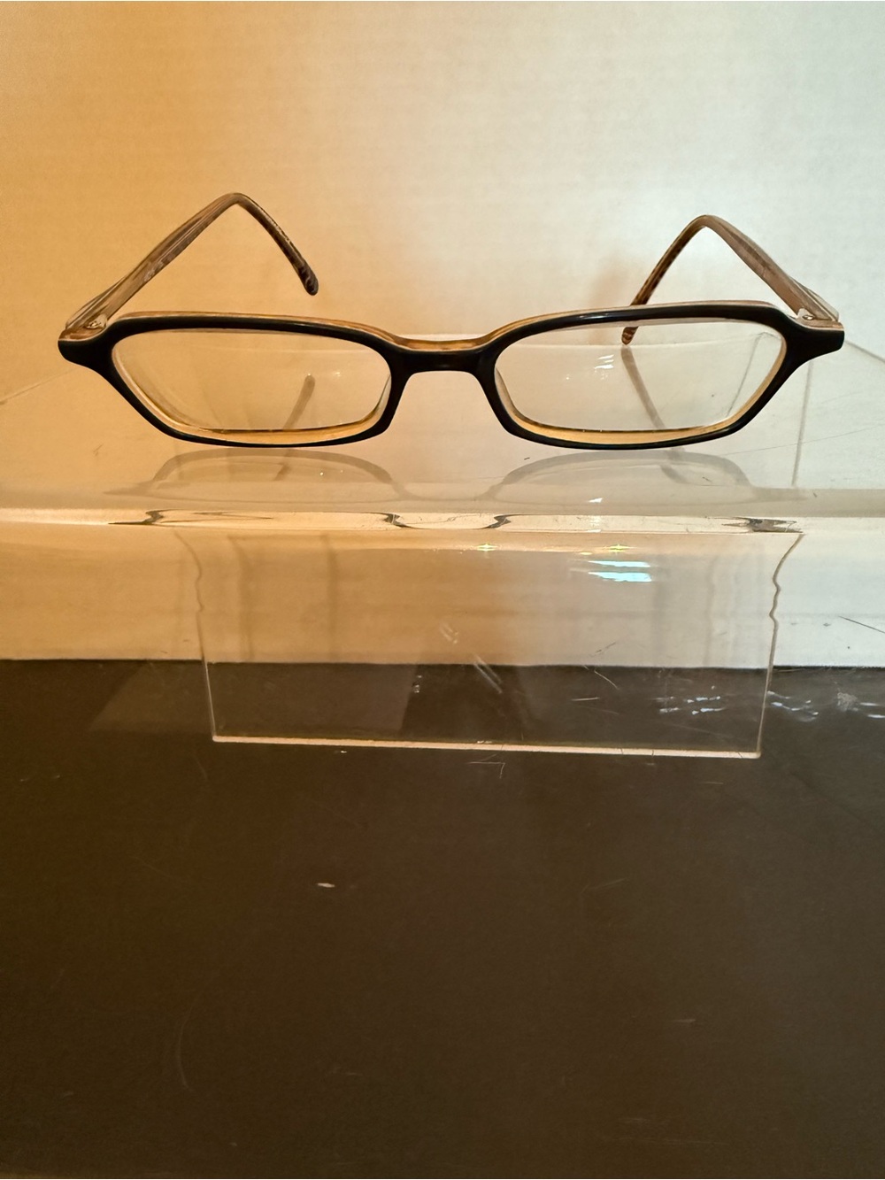 Norma Kamali Safari 7178 48[16]  135 Glasses (Frames only)
Pre-owned